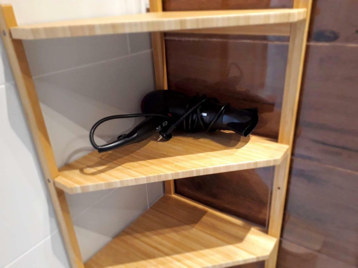 2 Bedroom'S Flat On The Beach, City Center, 1 Line サンタ・ポラ エクステリア 写真